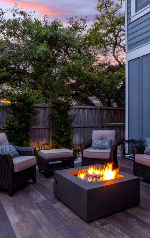 Backyard Lounge Deck
